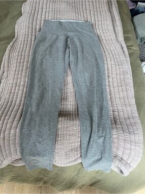 Beyond Yoga Light Heather Gray High-Waist Leggings